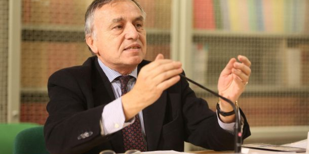 Accanto ai giovani, coniugando fede e vita