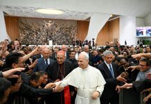 L’incontro del Papa con il clero: il discorso integrale