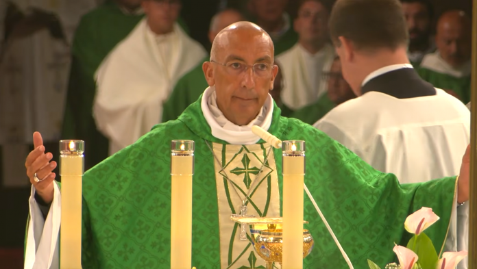 reina lourdes