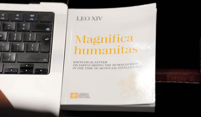 magnifica